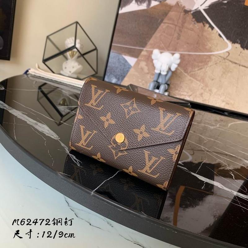 LV Wallets 214